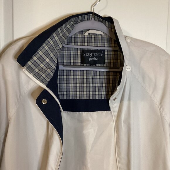 Sequence Women's Rain Coat Jacket Size 11 / 12 Petite Fully Lined Shoulder Pads - Picture 6 of 9